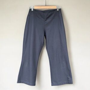 Nike Dri-FIT Dark Gray Cropped Performance Workout Leggings Yoga — Size Small